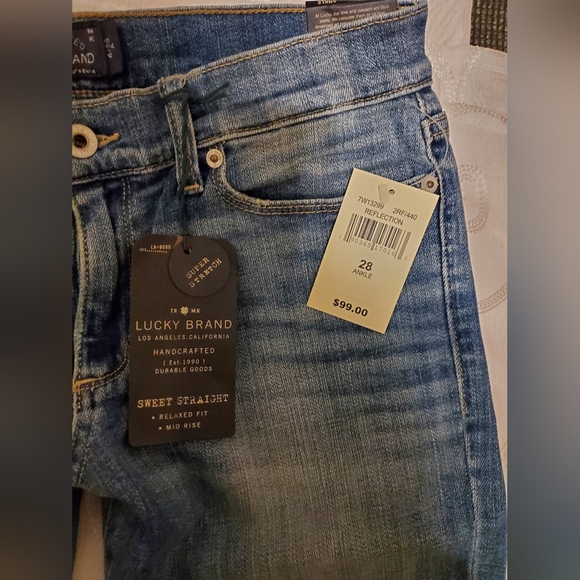 NWT Lucky Jeans - Sweet Straight 6/28. REFLECTION.. - Picture 3 of 7